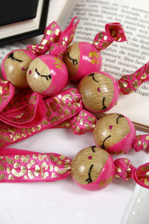 (image pour) Marque Page Elastique Graou Fushcia